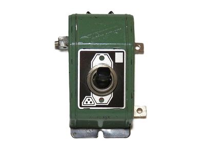 Fleischmann 515 - Wechselschalter für Lichtwechsel am Signal - Handschrift - Metall