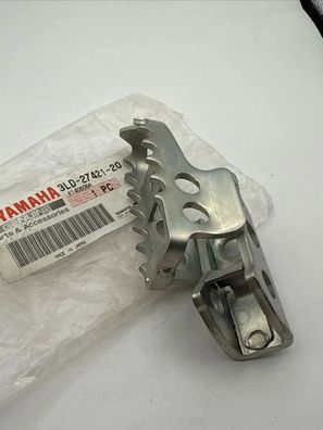 Yamaha Fussraste WR125R WR125X TT-R110E Footrest 3LD-27421-20