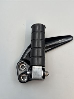 Yamaha Hinterer Fussraste XVS1300A REAR Footrest ASSY 3D8-27430-00