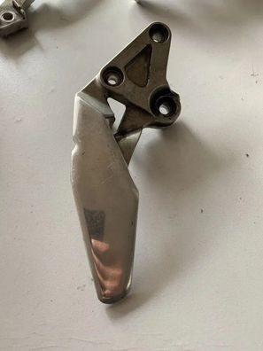 Fußrastenhalter vorne rechts Holder right Main Step FZR 1000 3GM-27443-00