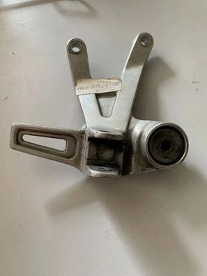Yamaha FZR1000 87-88 2GH-2742L-00 Bracket 5 Genuine Fußrastenhalterung