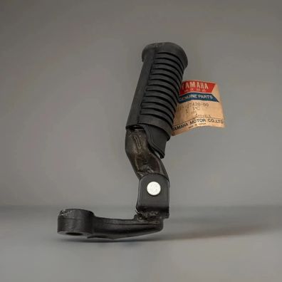 Yamaha Vordere Fussraste RECHTS FRONT Footrest 2H9-27420-00