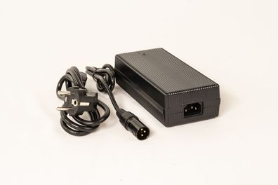 Akku Ladegerät 42V 4A XLR 3Pin für 36V Li-Ionen Akkus E-Bike Pedelec E-Roller