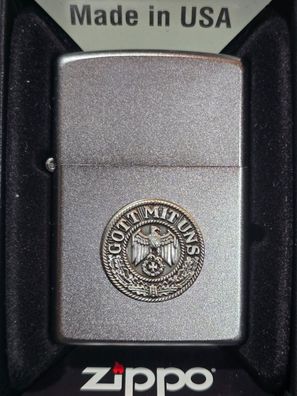 Zippo GOTT MIT UNS (Custom PIN Style) Adler, EK, Emblem, Rund, Chrom satin #076