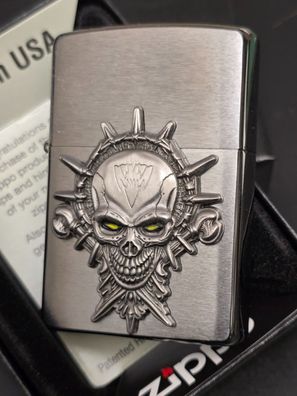 Zippo Totenkopf Skull, Gothic Biker, Emblem (Custom PIN Style) Chrom gebürstet #160