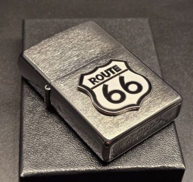 Zippo ROUTE 66 Emblem (Custom PIN Style) Lighter Chrom gebürstet CG #948