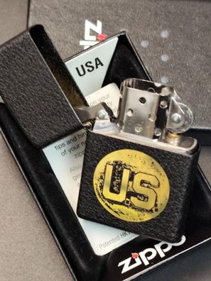 Zippo US Military - Black Crackle Lighter, Army