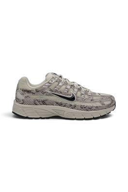 Nike P-6000 Se Light Bone/ Light Bone-Black (Women's) - Gr. 42.5