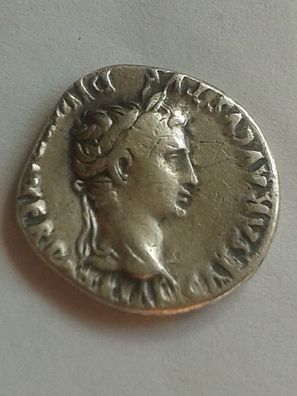 Original Silber Denar Kaiser Augustus 2/4 v. Chr. Lyon Ric 207, BMC 533 - 3,39g