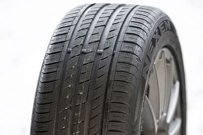 4 x 255/55/19 111V XL Nexen Roadstone N Fera RU1 Offroad Sommerreifen DOT 2115