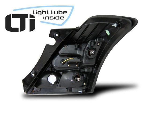 Suzuki Swift Einstiegsleisten Libao LED (4 Stück, Edelstahl