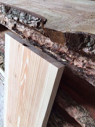 rustikal Massivholz 120cm unbesäumt/gerade Lärche Baumscheibe Brett Bohle 