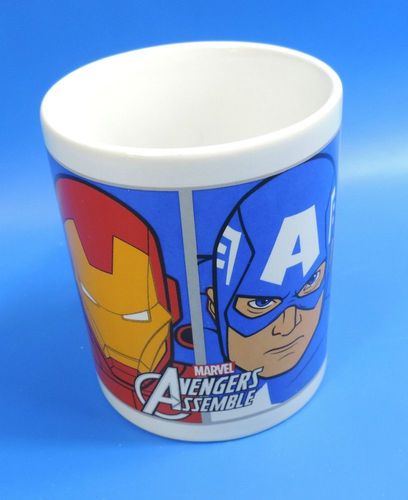 2 Stück Stor Marvel Avengers Assemble Tasse Porzellantasse im Geschenk Set 