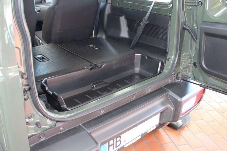 Carbox Classic Kofferraumwanne Wendewanne Kofferraummatte für Suzuki Jimny  GJ kaufen bei
