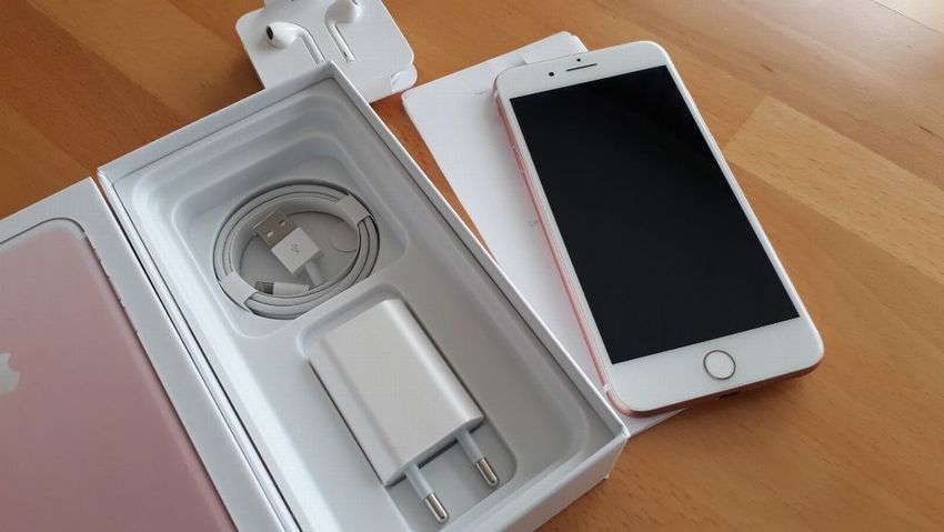 Apple iPhone 7 Plus 256GB rosegold simlockfrei & iCloudfrei & neuwertig &  foliert !!!