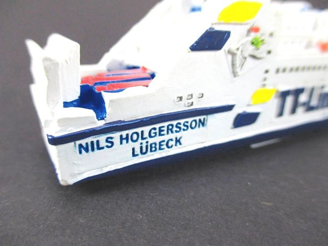 Schiff Fähre Nils Holgerson Lübeck TT Line 12 cm Poly Modell Neu 