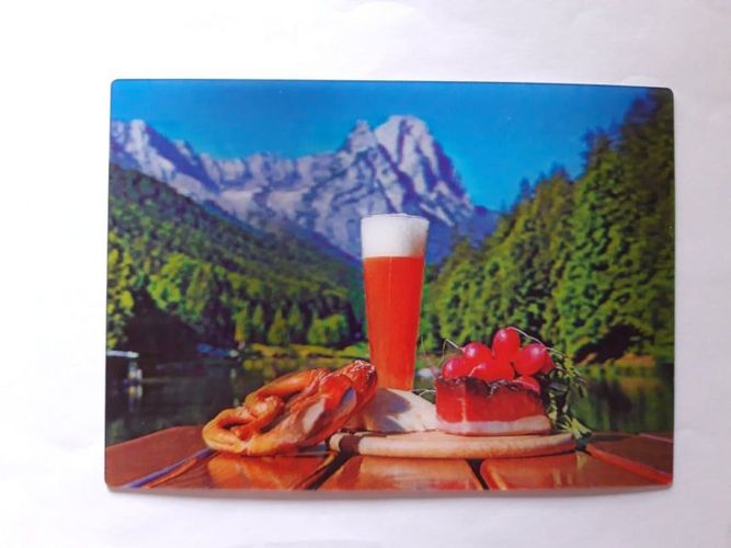 3 D Ansichtskarte Dirndl Brotzeit Postkarte Wackelkarte Hologrammkarte Bayern