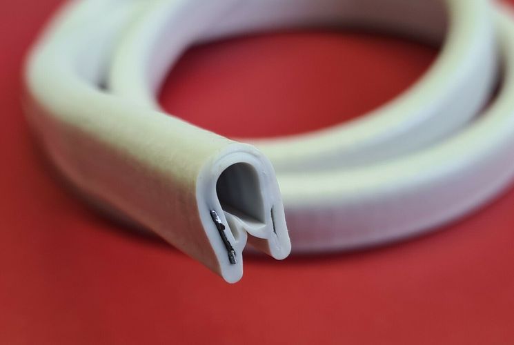 Kantenschutz PVC Kantenschutzprofil weiß. Keder 1-2 mm Klemmber 