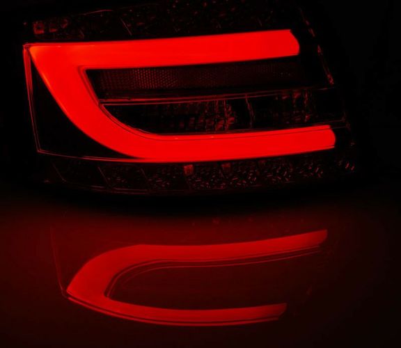 6 Pin Europaw zuge LED Rückleuchten Audi A6 4F Limousine in Rot Klar Lightbar 