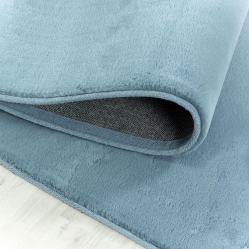 Soft Touch Teppich Wohnzimmer Kurzflor Hohe Dichte Baumwollrücken Pastel Blau 