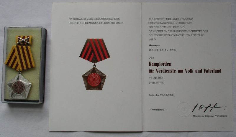 DDR B.0014c Kampforden Silber 