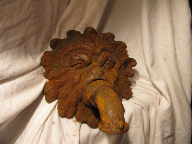 Brunnenauslauf Wasserspeier Wandbrunnen Gargoyle Kaufen Bei Hood De