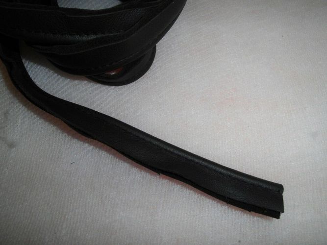 8 mtr Keder// Kederschnur// Applikation aus schwarzem Kunstleder EUR 6,99 // m