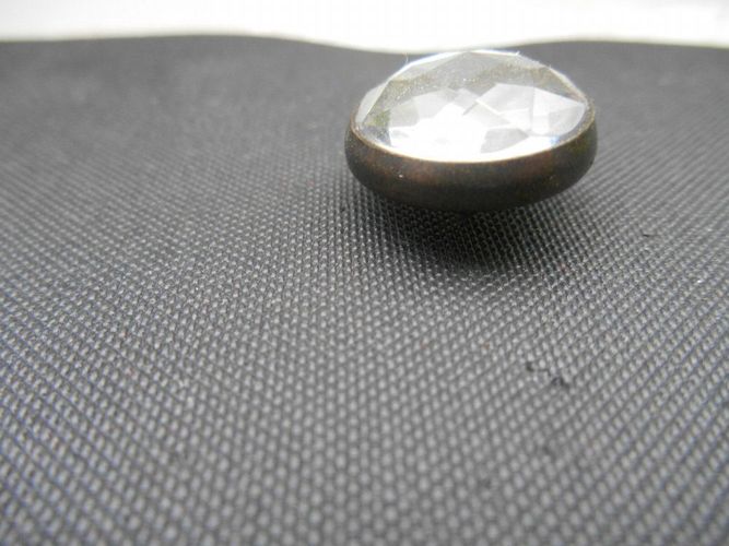 Diamant m 50 Ziernägel//Polsternägel Kristall Bronzefassung 16,5 mm Durchm.