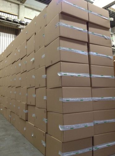 Kiste aus Lagerräumung I kaufen bei Hood.de