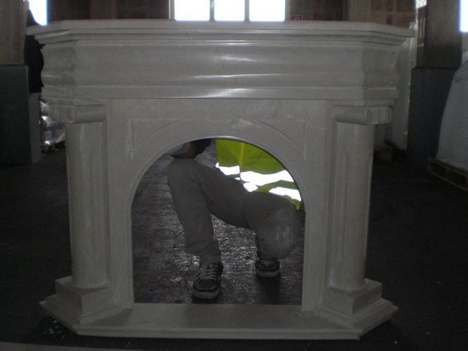 Marmorkamin, Kamin aus Marmor, Kaminumrandung aus Marmor, Marmor