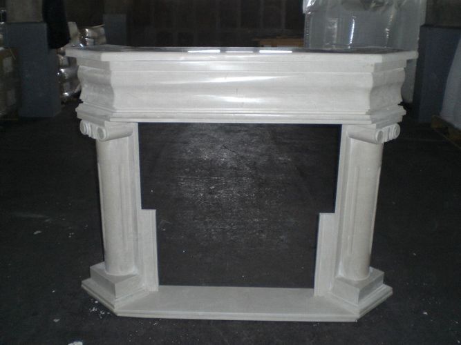 Marmorkamin, Kamin aus Marmor, Kaminumrandung aus Marmor, Marmor