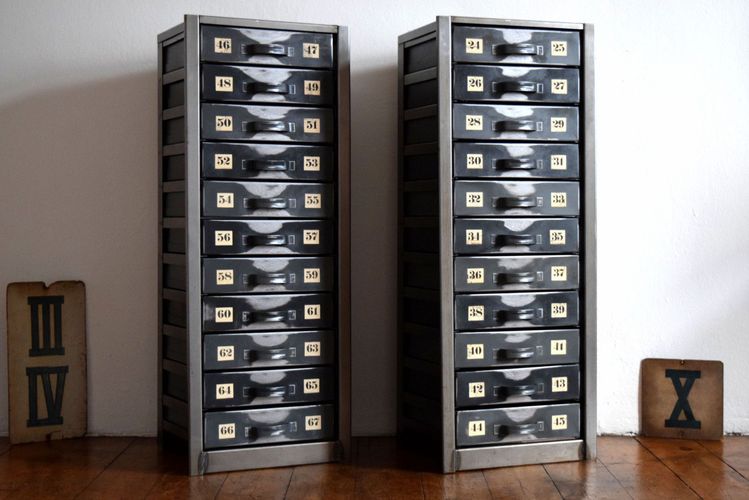 1 von 2 Schubladenschrank Antik Vintage Alt Apothekerschrank Metall