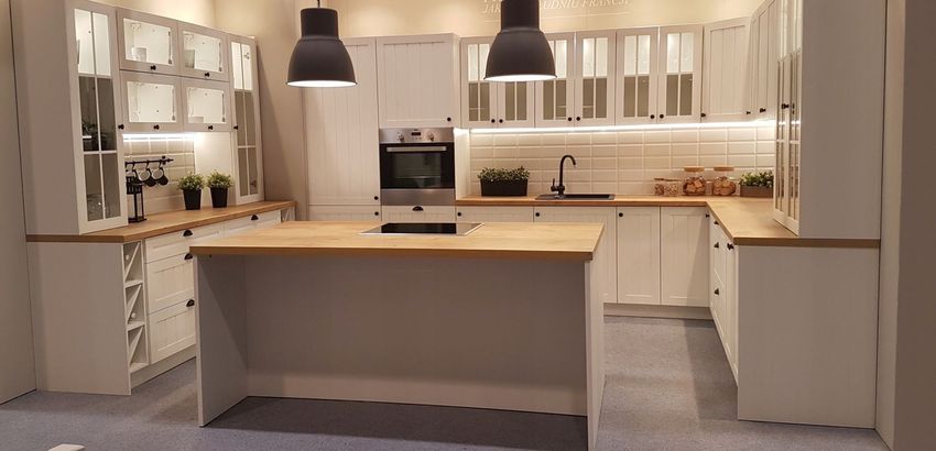 XXL Küche Küchenzeile L-Küche mit Insel inkl. Geräte Landhaus