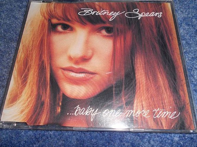 Cd Britney Spears Baby One More Time Kaufen Bei Hood De