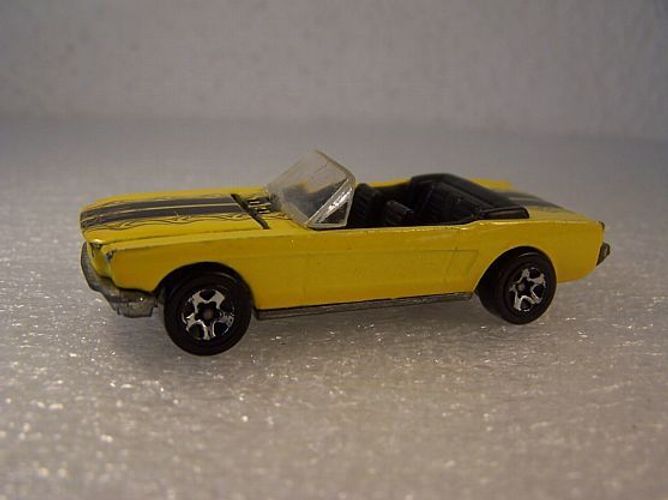 1983 hot wheels mustang