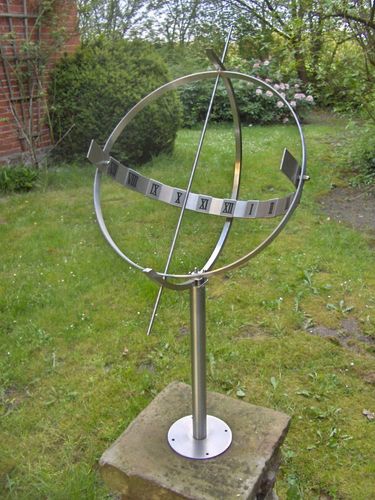 Edelstahl Sonnenuhr für Terrasse & Garten kaufen bei Hood.de